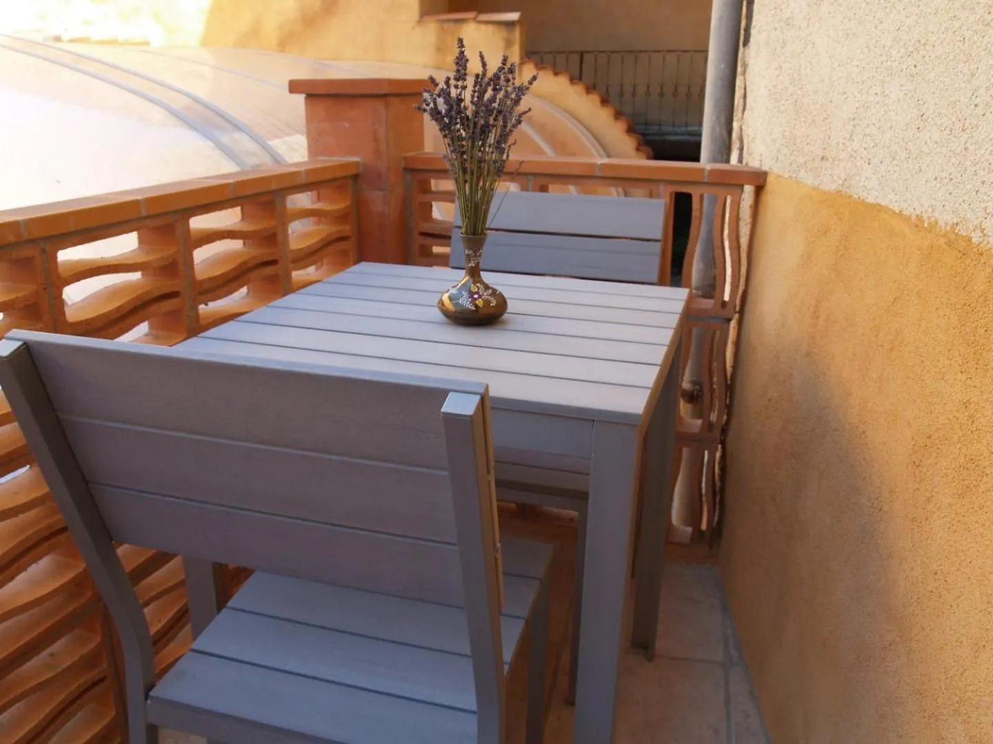 Hotel Les Arcades Le Lion D'Or Buis-les-Baronnies