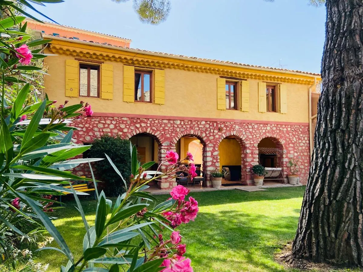 Les Arcades Le Lion D'Or Hotel Buis-les-Baronnies